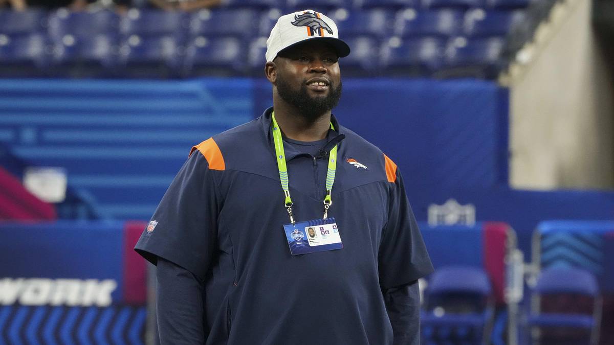 Cowboys Add Super Bowl Champion Assistant to Coach Defensive Line
