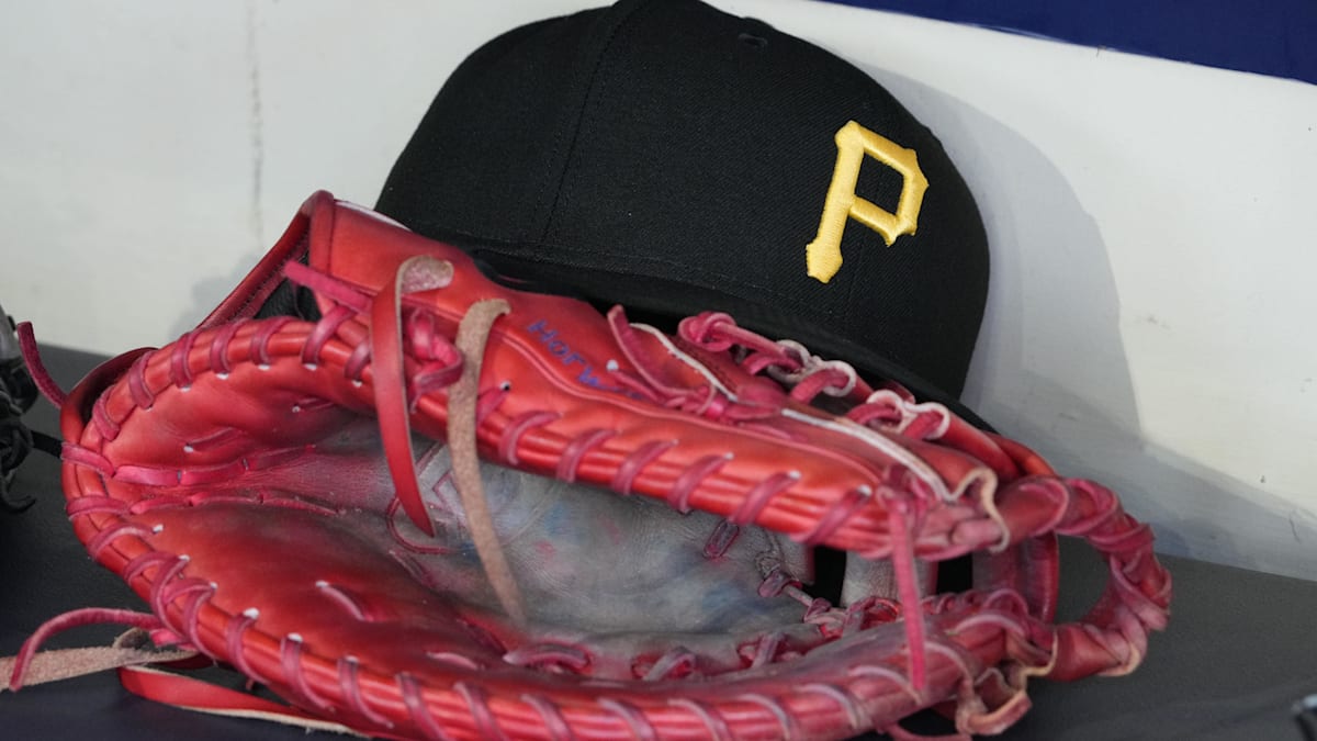 Pirates Linked To Mariners' $66 Million Slugger In Free Agency