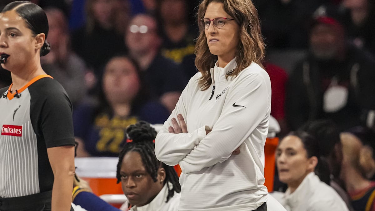 Stephanie White Calls Out Absent 'Killer Instinct' After Fever Collapse vs  Sparks