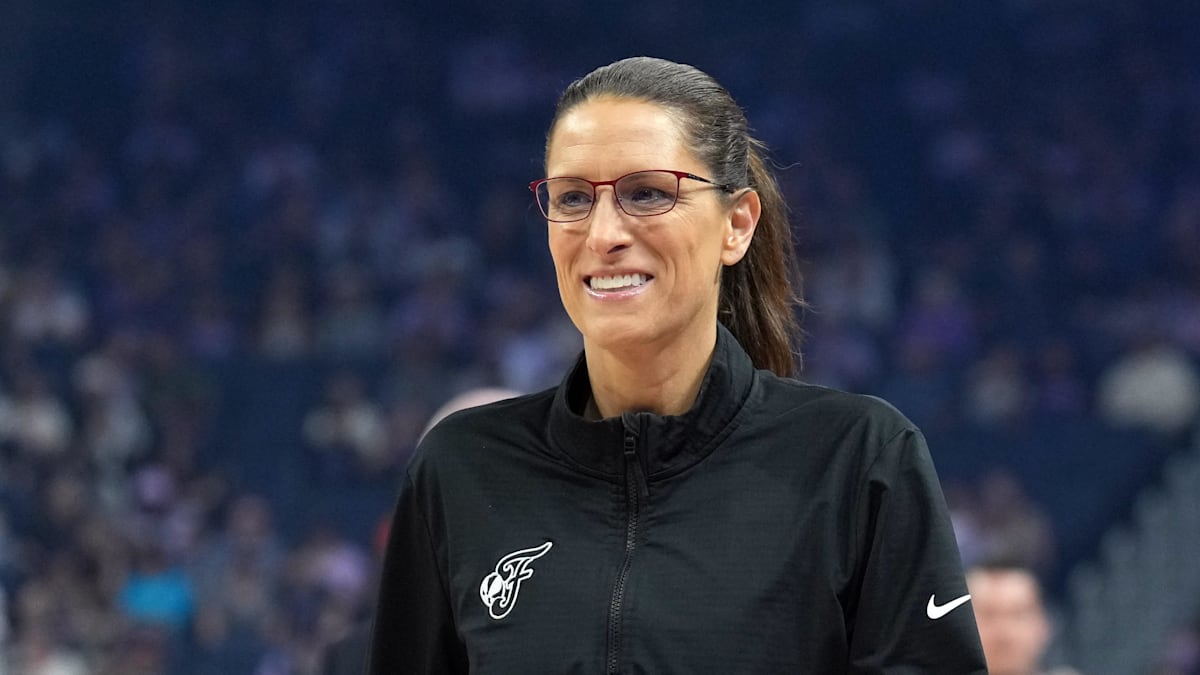 Kelsey Mitchell's Praise Brings Stephanie White to Tears After Fever Beat  Dream