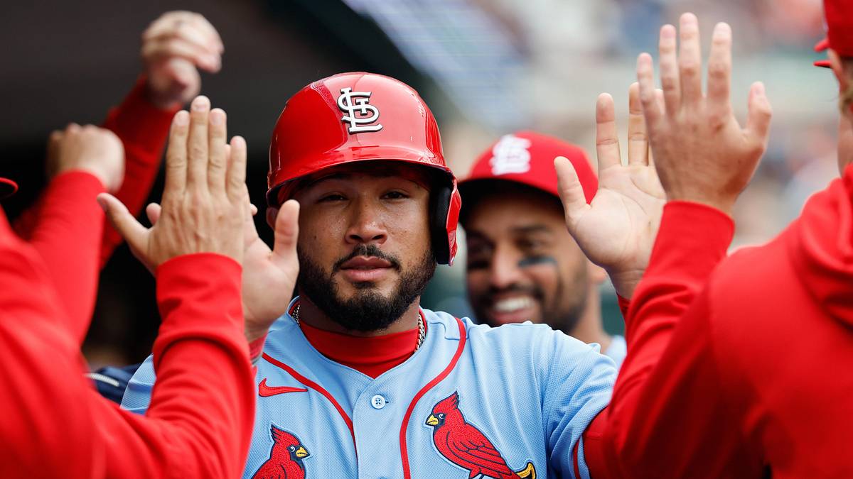 St. Louis Cardinals Cool Base ウインドブレーカー 3 St. Louis Cardinals Players Who Need to Be Better Right Now