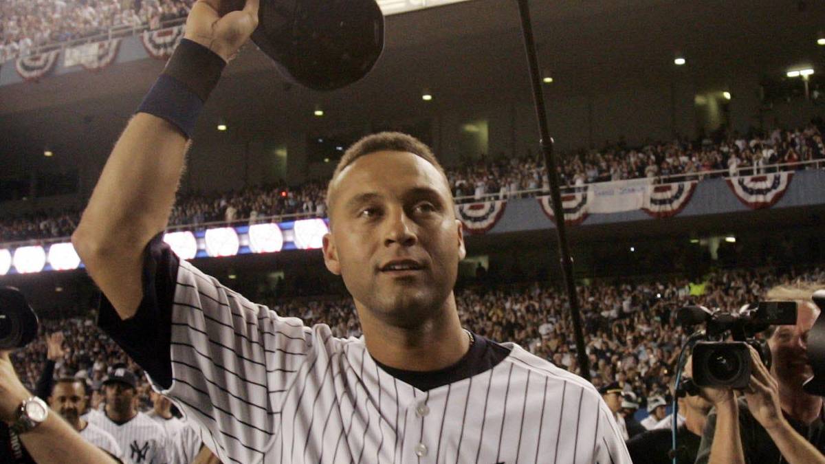5 Iconic Derek Jeter Baseball Cards