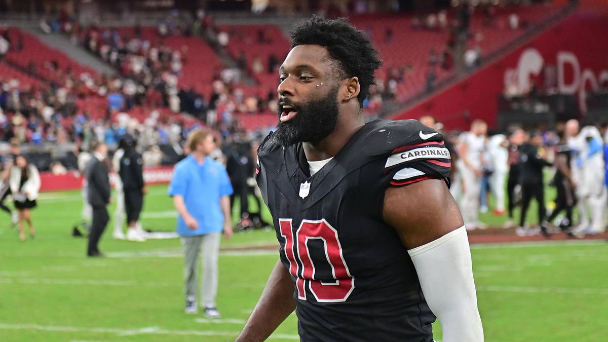 Bears Named Fit for Josh Sweat as Cardinals Drama Creates Trade Opening