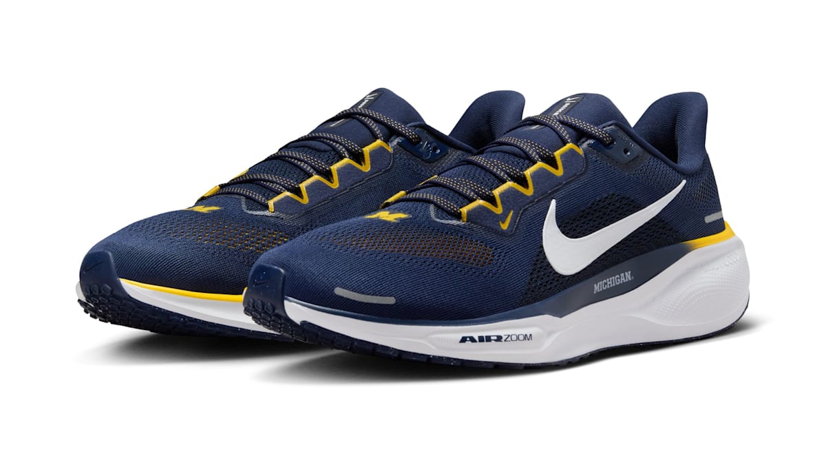 michigan basketball team shoes
