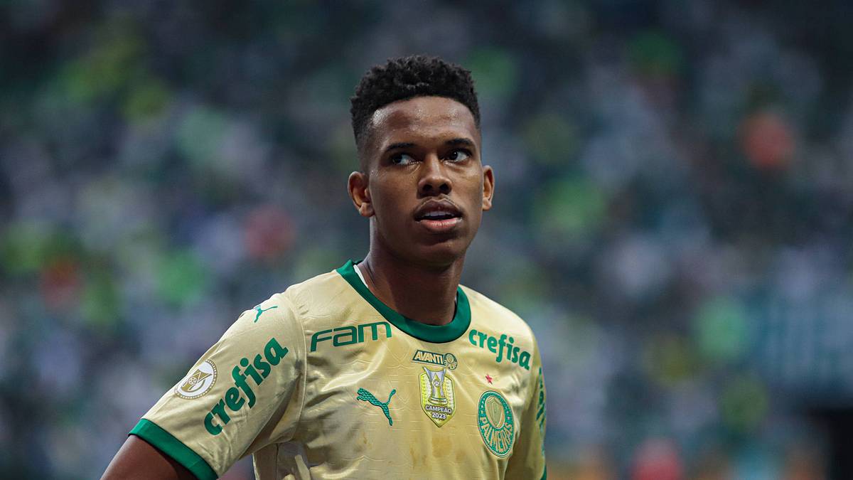 Estevao's big Chelsea dream which will excite fans after Bayern