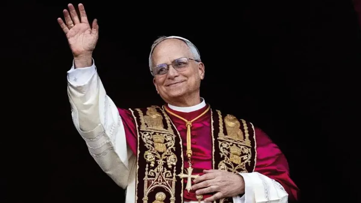 Holy Grail: Topps Pope Leo XIV Superfractor Earns PSA 10