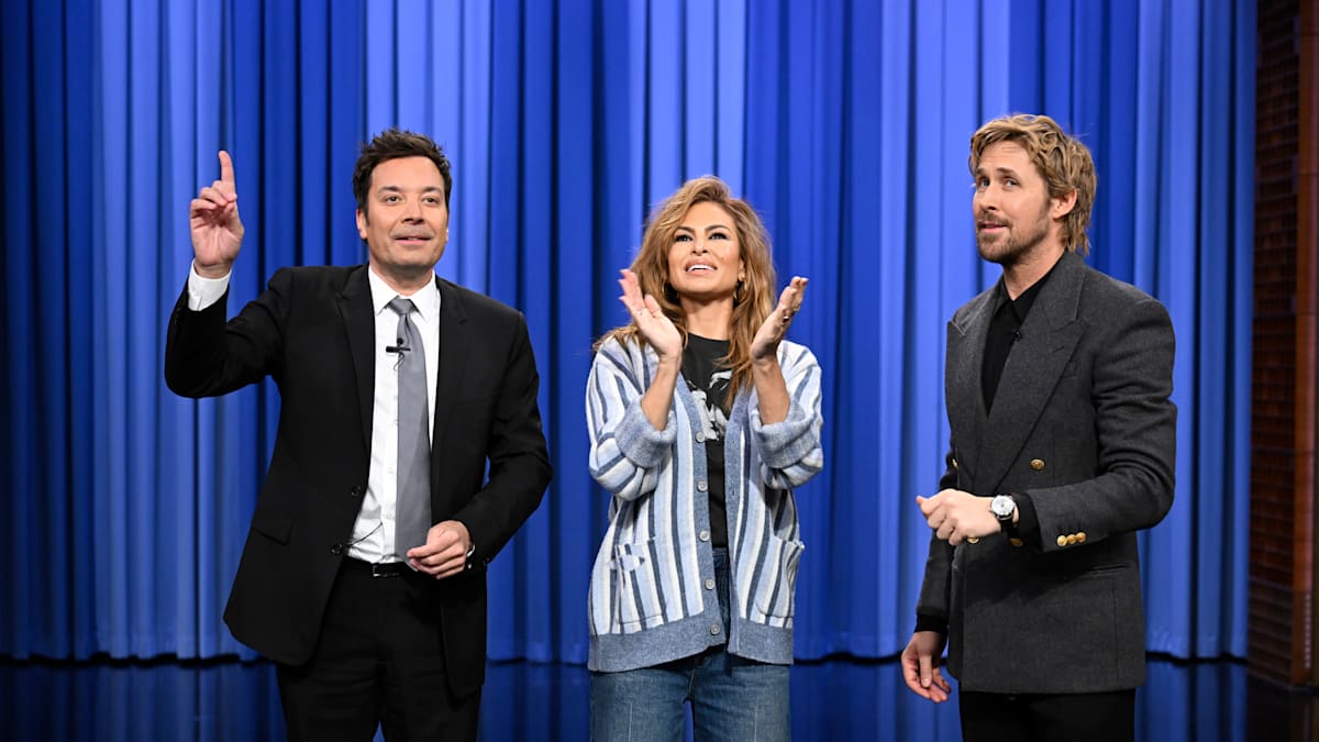 Ryan Gosling Just Issued a Sweet Birthday Surprise for Eva Mendes, and Fans Can't Get Enough of the Public Display