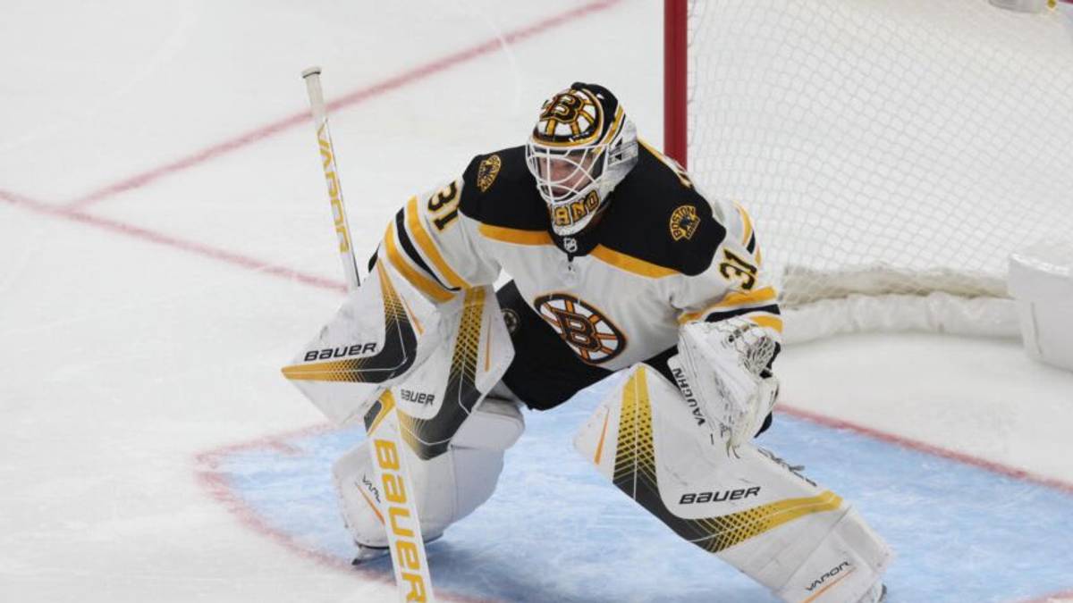 Obscure former Boston Bruins: Zane McIntyre