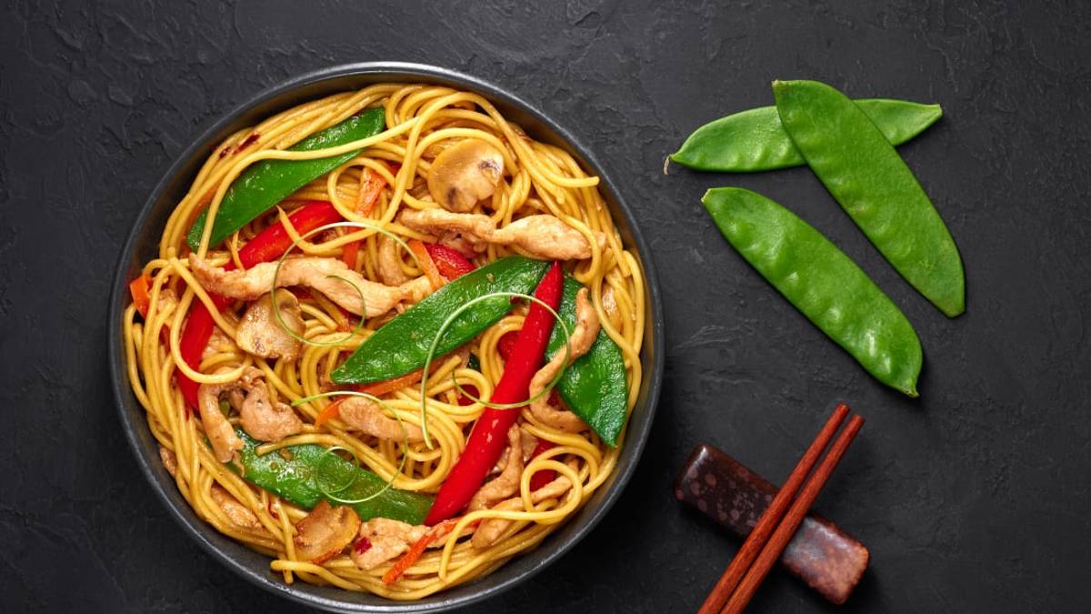 chow mein vs klow mein vs. Lo Mein: What's the Difference? ✨ Medicube Glutathione Glow Tamaño:100 gramos (3.5 oz) highlight