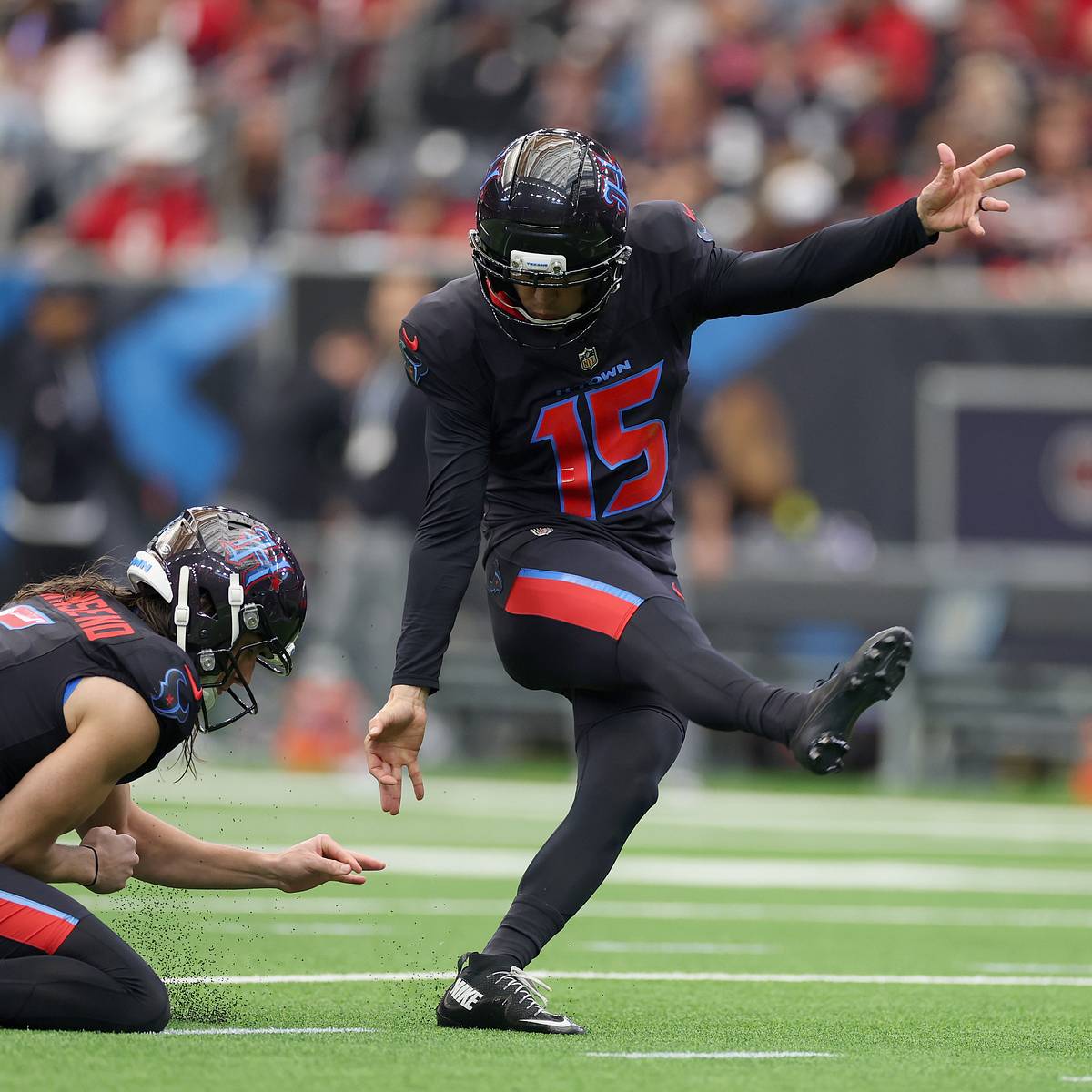 Image for Ka'imi Fairbairn downplays his record-tying season: 'I don't really look at stats'