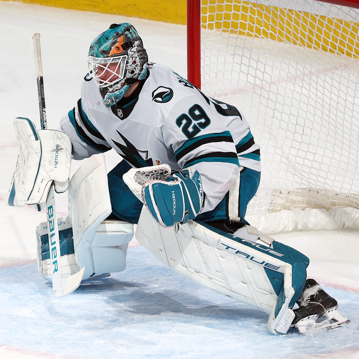 Mystery team jacked up Mackenzie Blackwood price on Colorado Avalanche