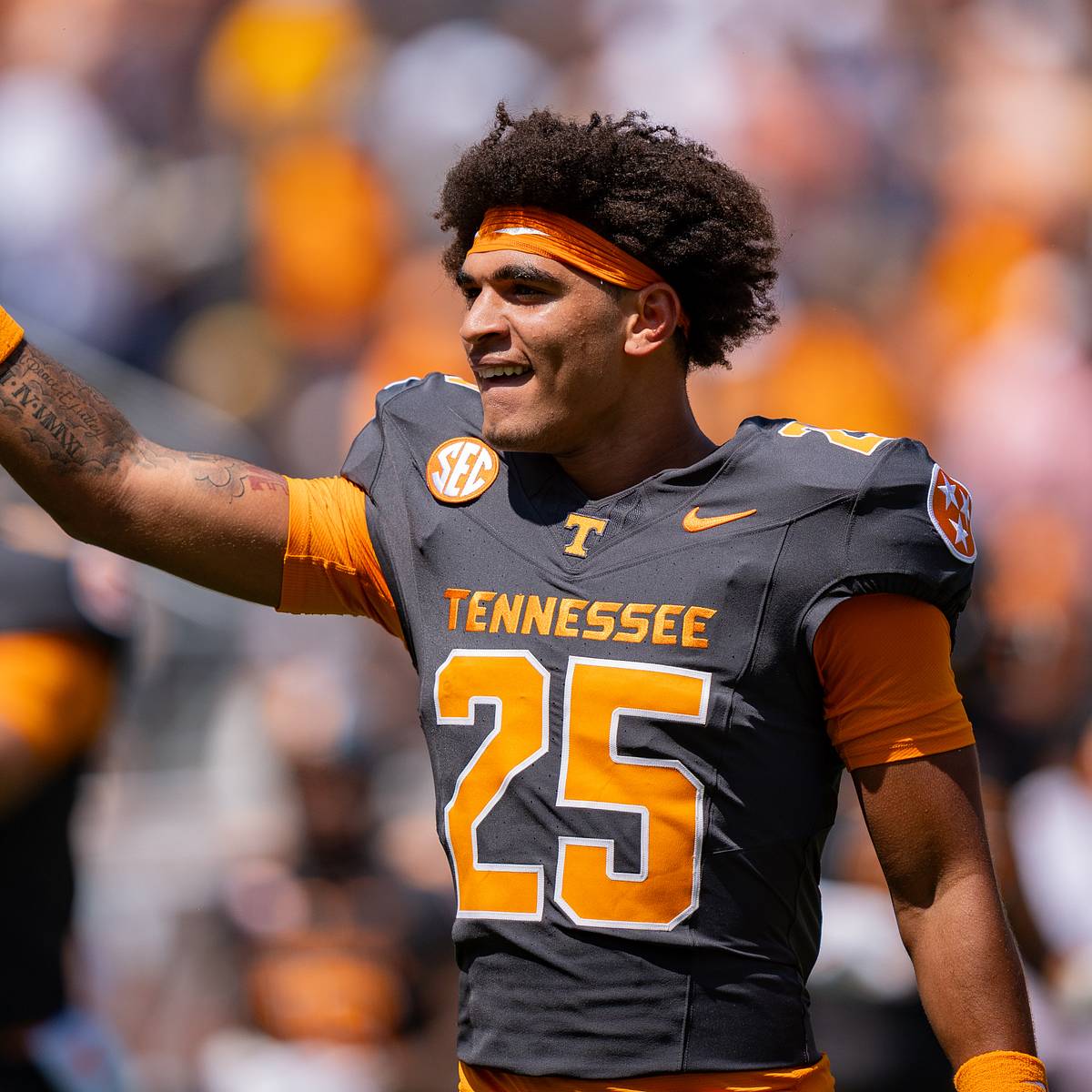 Tennessee football players voice disgust with Vols potentially switching to  Adidas