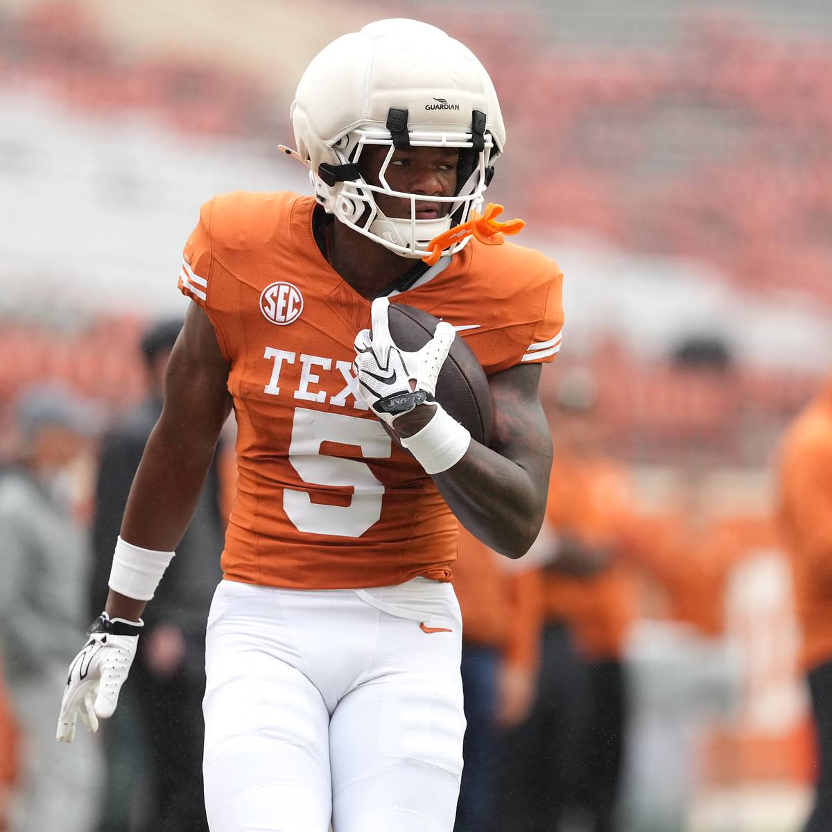 Texas vs. Ohio State availability report: Derrek Cooper's latest injury update