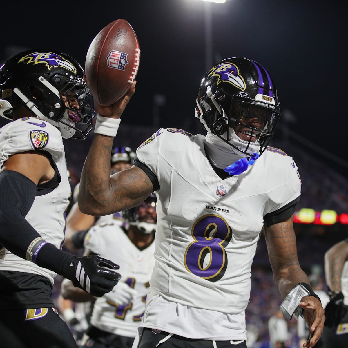 Lamar Jackson shoved Bills fan who tried hitting him after TD