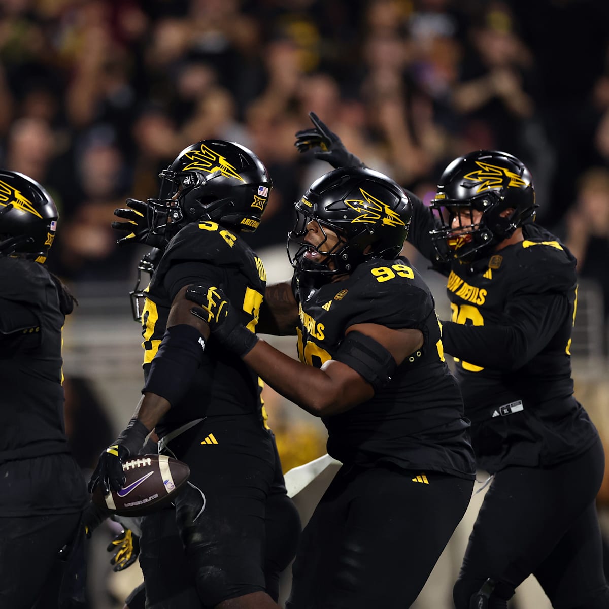 Arizona Stuns Arizona State with Dominant Defense, Ends Sun Devils' Championship Dreams