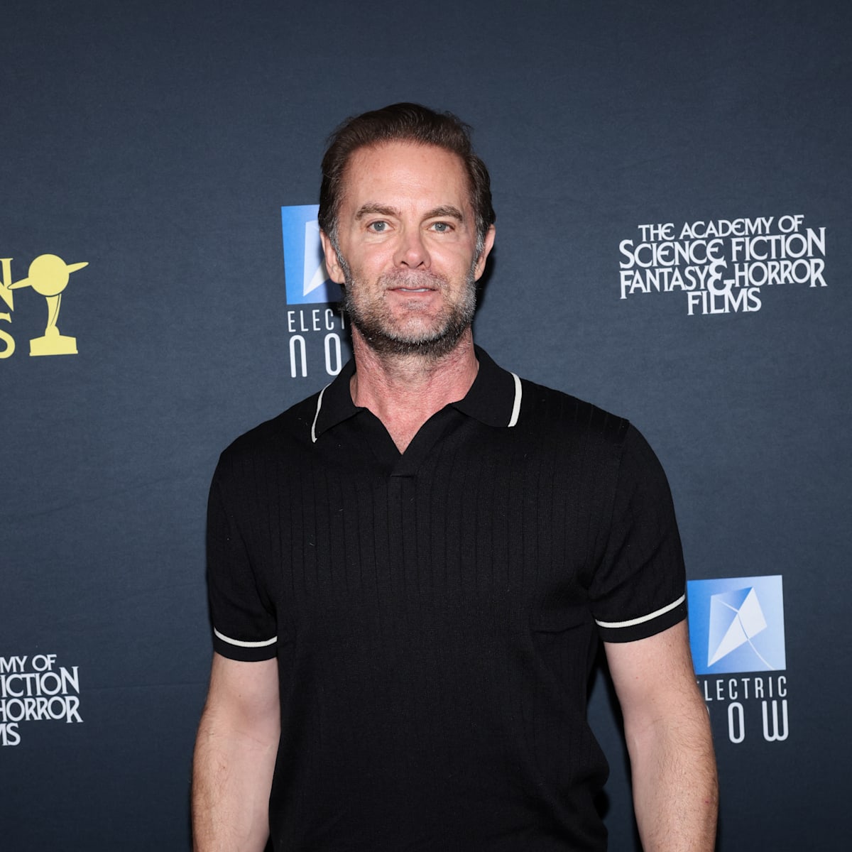 Garret Dillahunt's Return to TV Comedy With 'Sprung' Includes a 'Raising  Hope' Reunion and Redemption Arc - Metacritic, image size:1200x1200