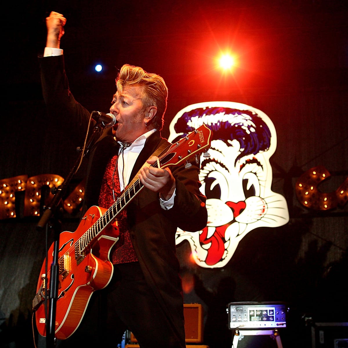 ミュージシャン 1990 Stray Cats Guitar Pick Brian Setzer Stray Cats Singer Brian Setzer 'Memba Him?!