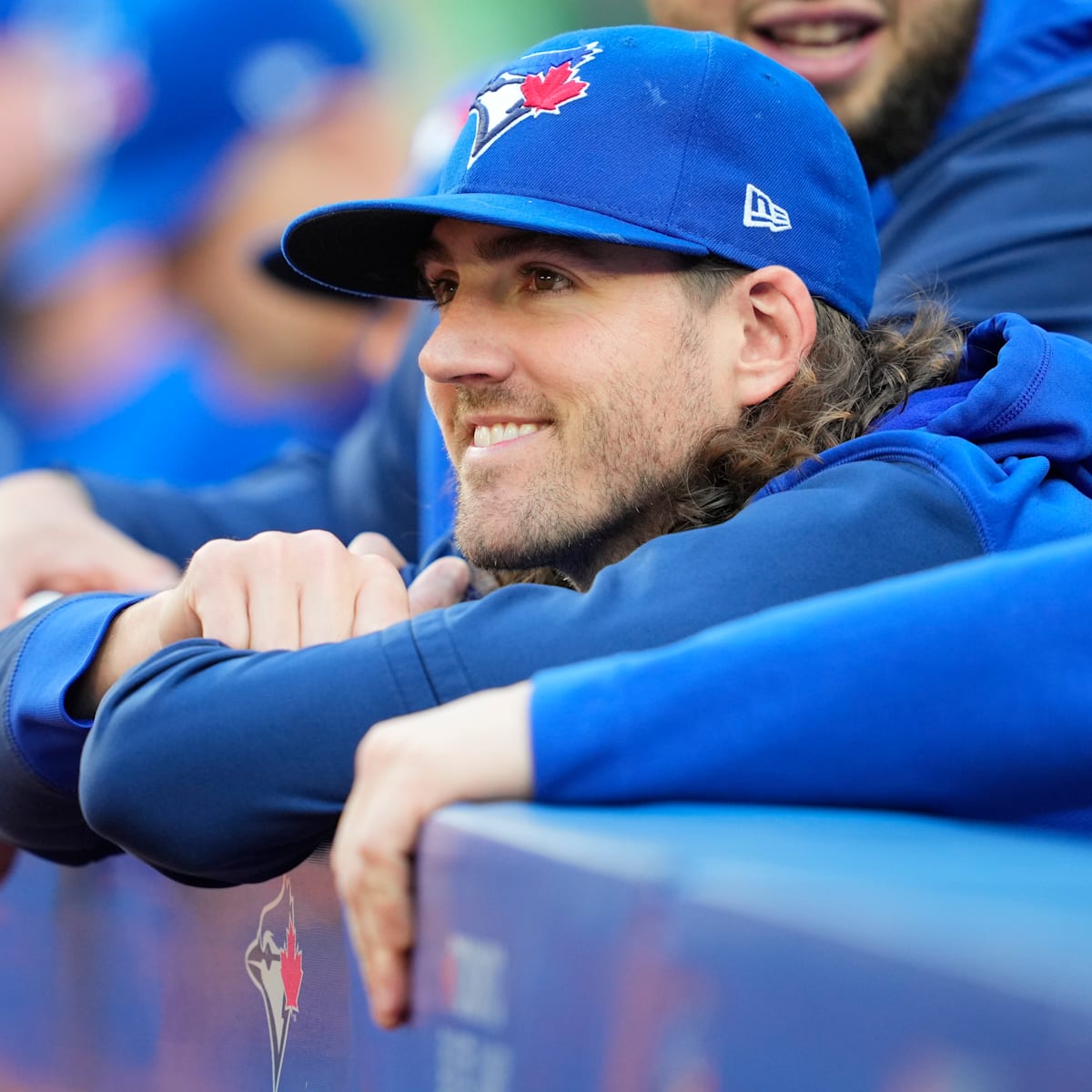 Blue Jays release touching Father's Day video on Kevin Gausman