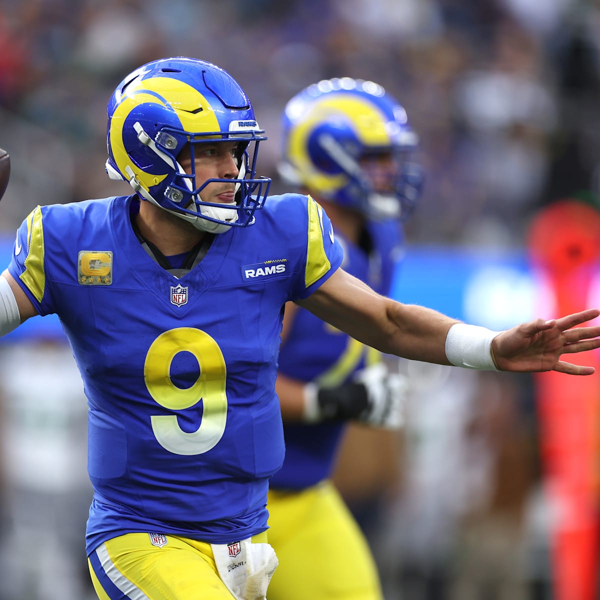 Which jerseys are the LA Rams wearing today in Week 9 vs. the Seahawks