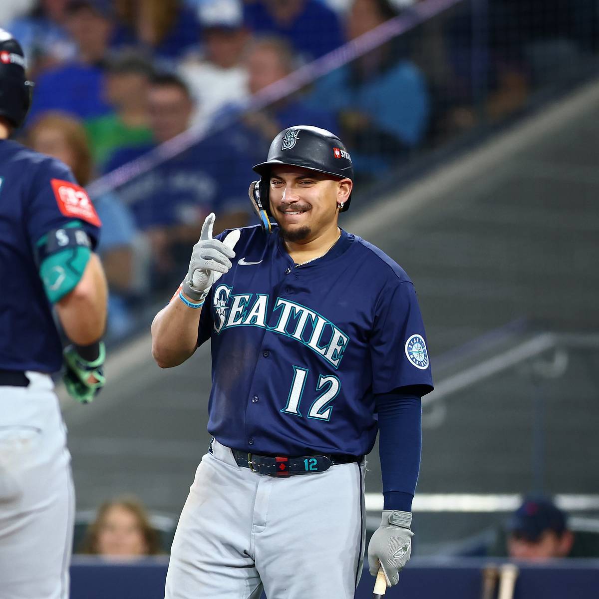 Mariners Revamp Infield as Free Agency Unfolds