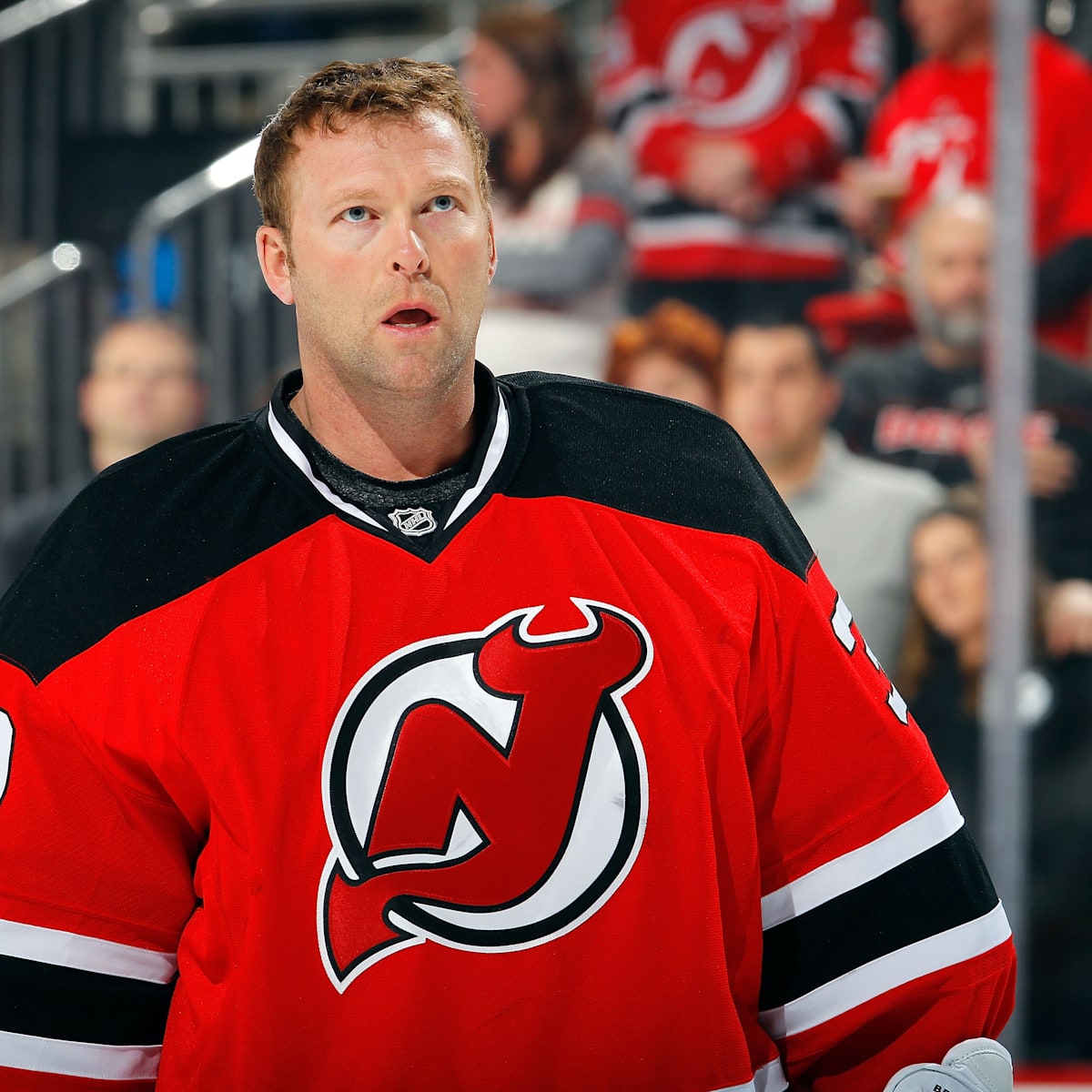 Martin brodeur shirt deals