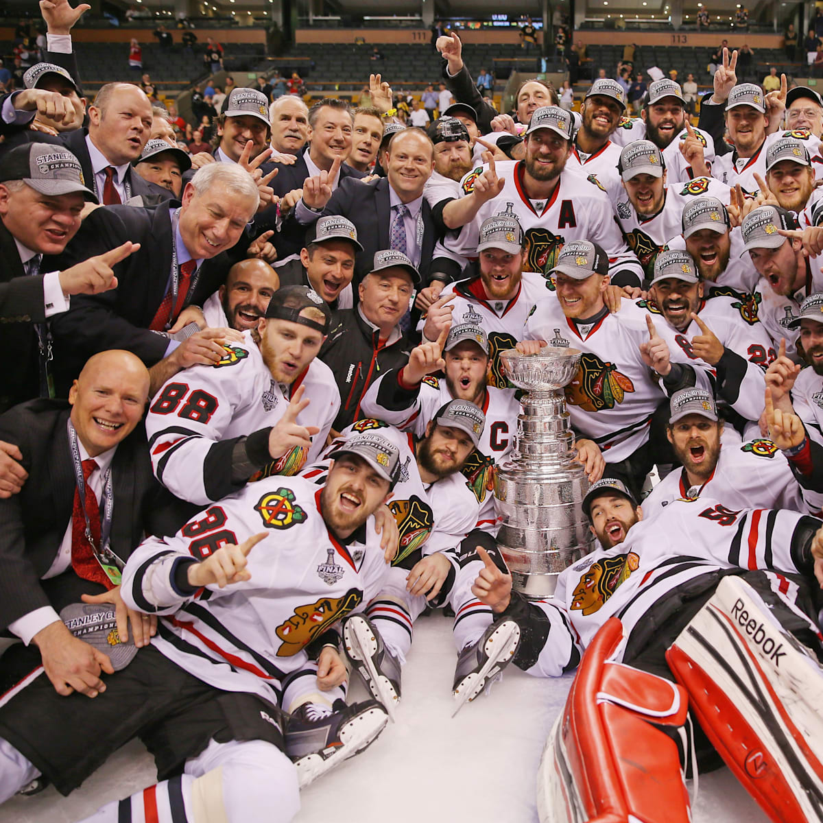 The best team in Blackhawks history is easily the 2012-13 squad, image size:1200x1200
