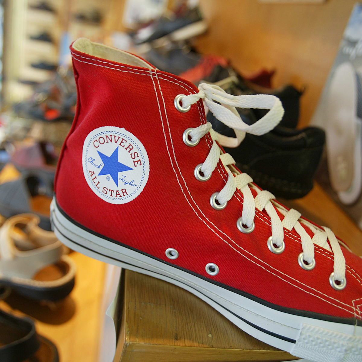 How to lace converse using side holes clearance