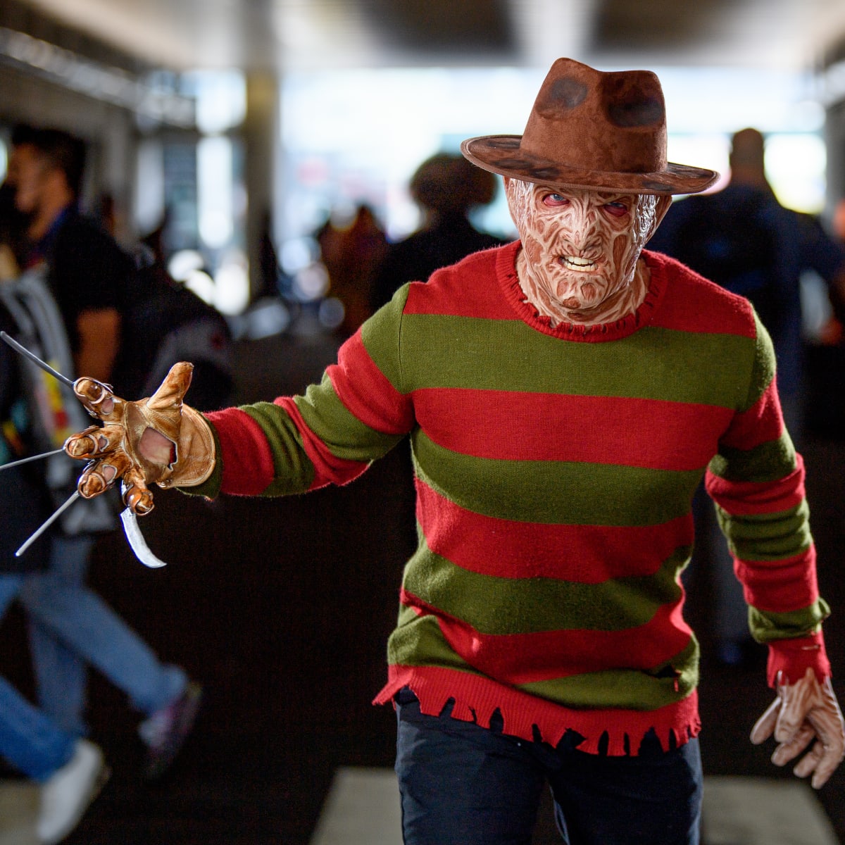 Red green sweater store