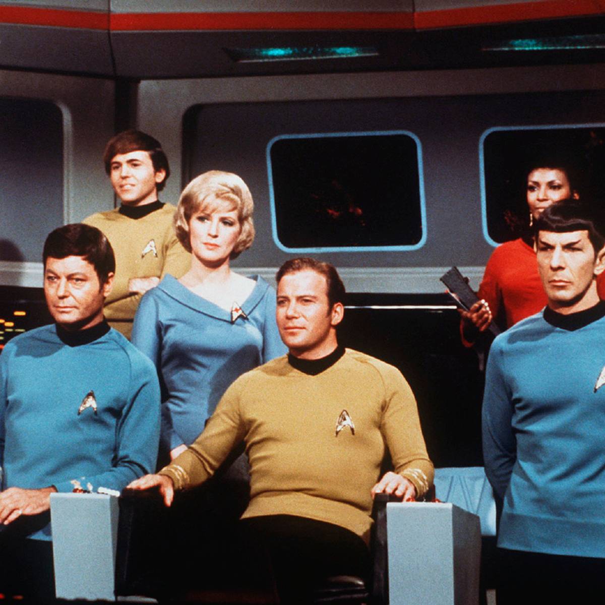 mentalfloss.com - Paul Anthony Jones - 6 Pieces of 'Star Trek' Technology That Eventually Became Real