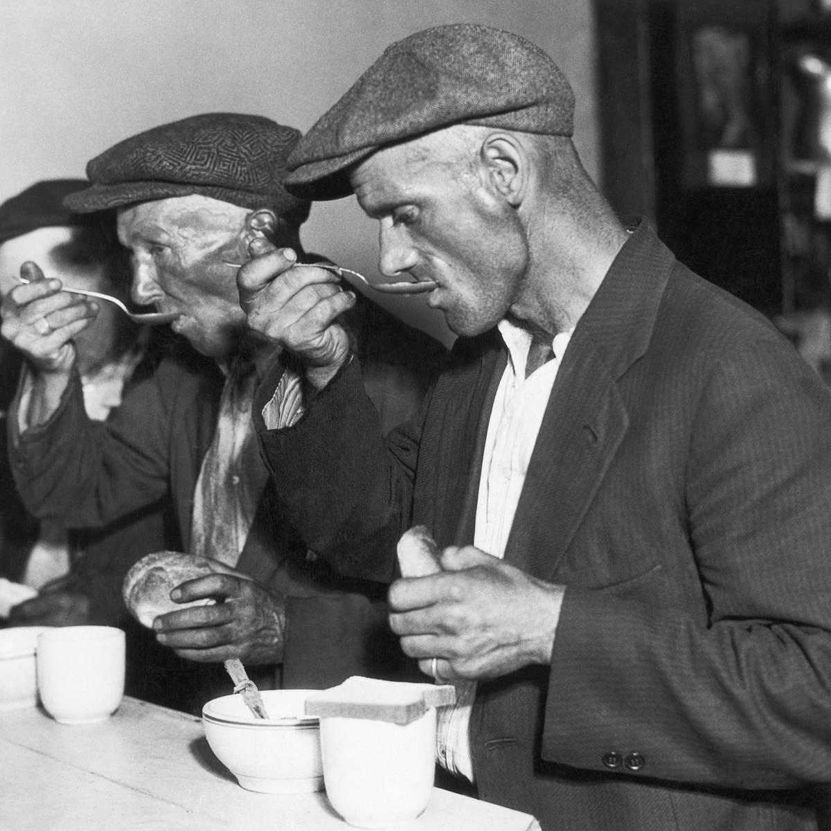 mentalfloss.com - Logan DeLoye - 6 Foods Families Really Ate During the Great Depression
