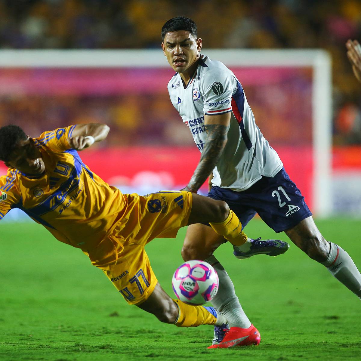 Image for El pronóstico de la Inteligencia Artificial de Grok para el partido Tigres UANL vs Cruz Azul