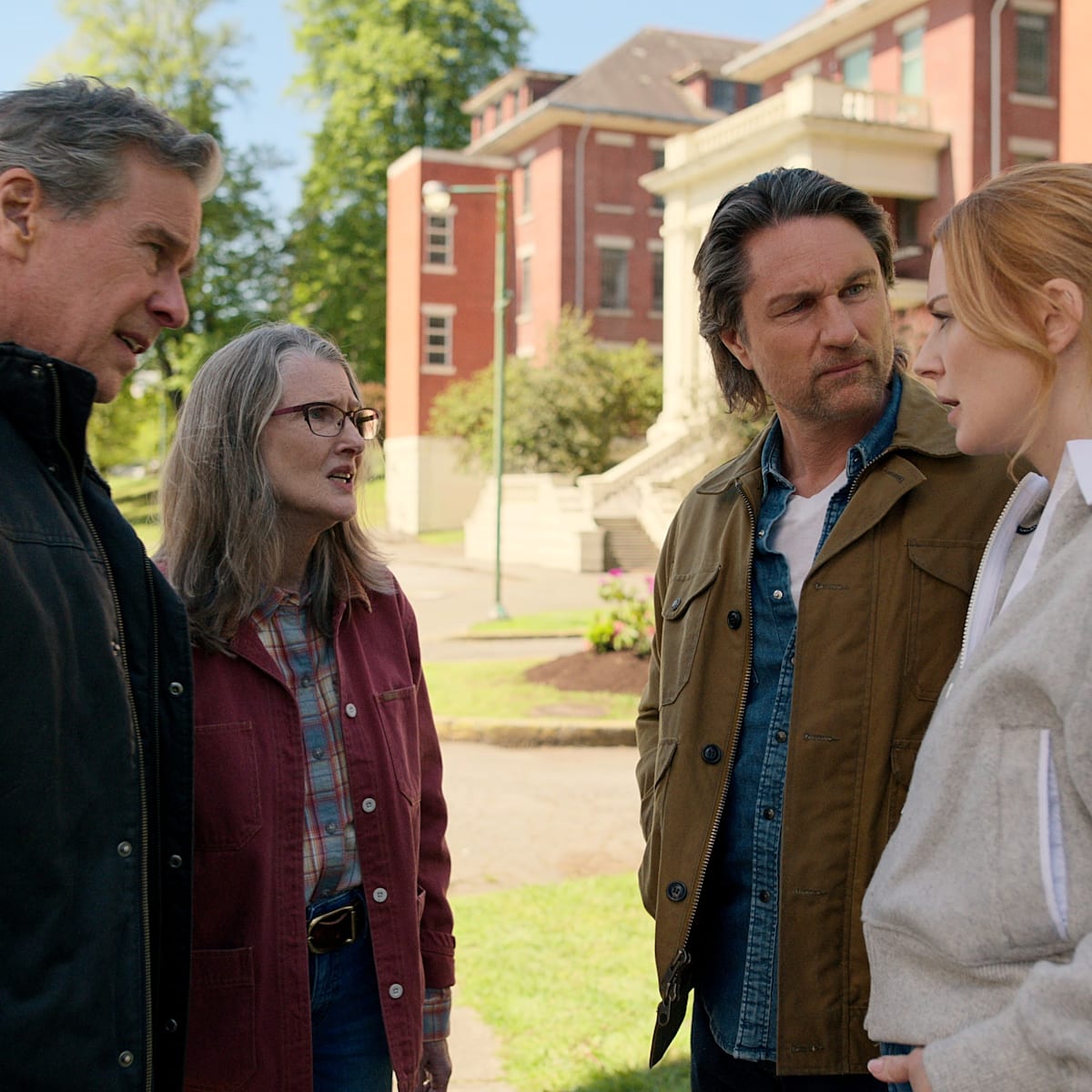 We have our first new Virgin River season 7 characters, and they're  bringing some mystery