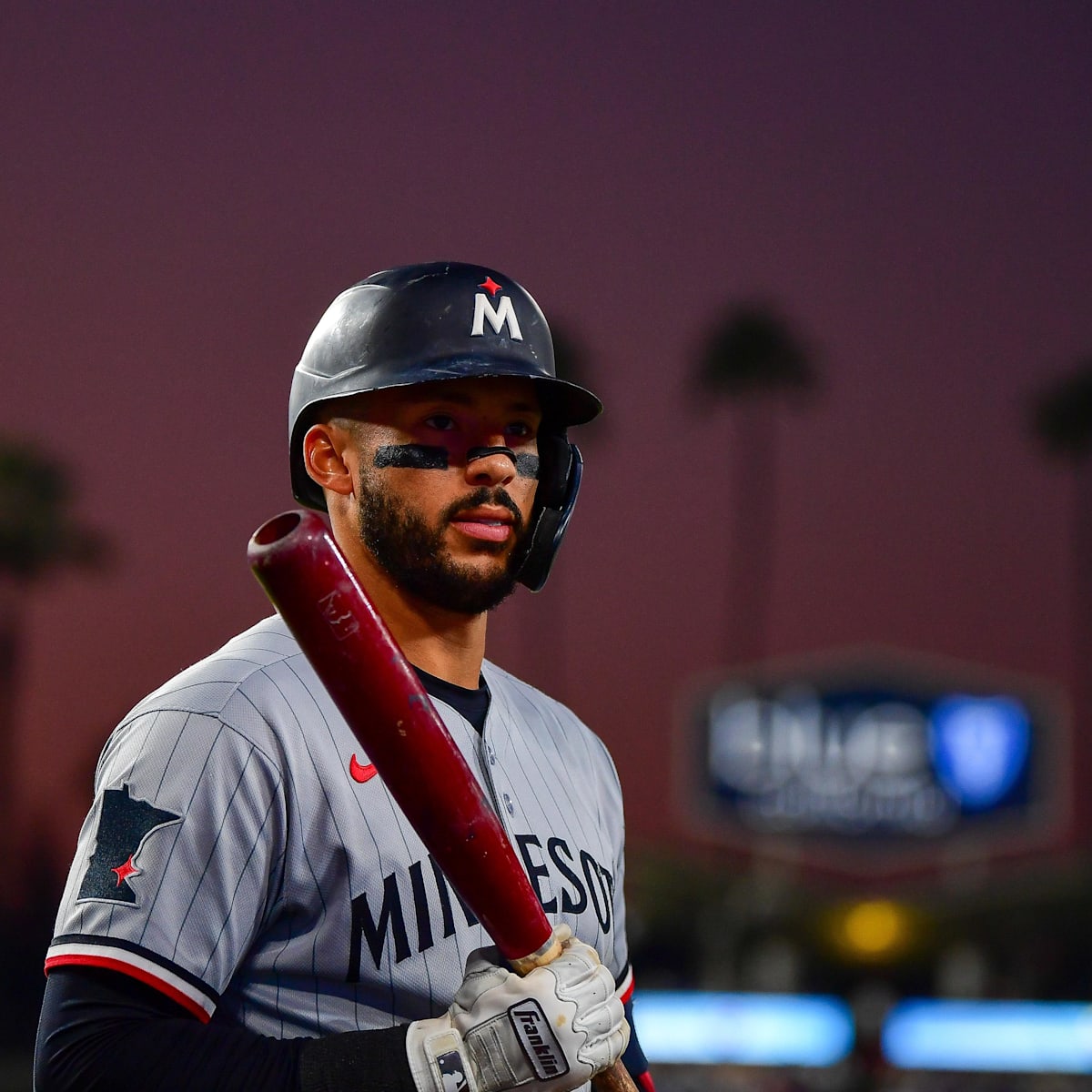 Astros finalize Carlos Correa trade with Twins and it's an