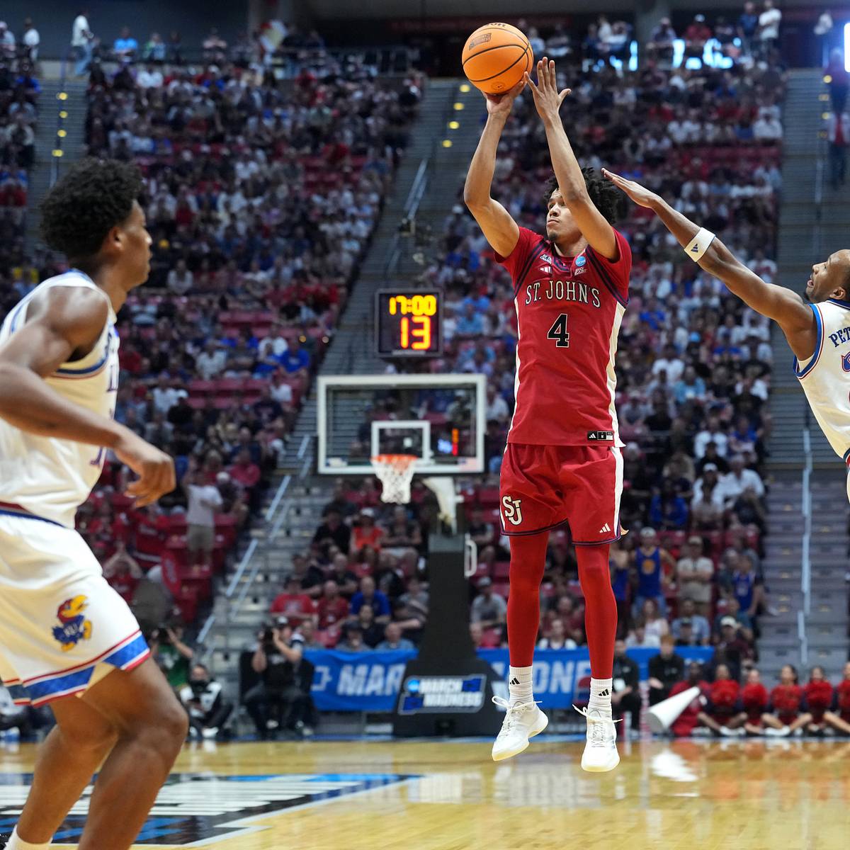 St. John's guard Oziyah Sellers lands with New York Knicks on