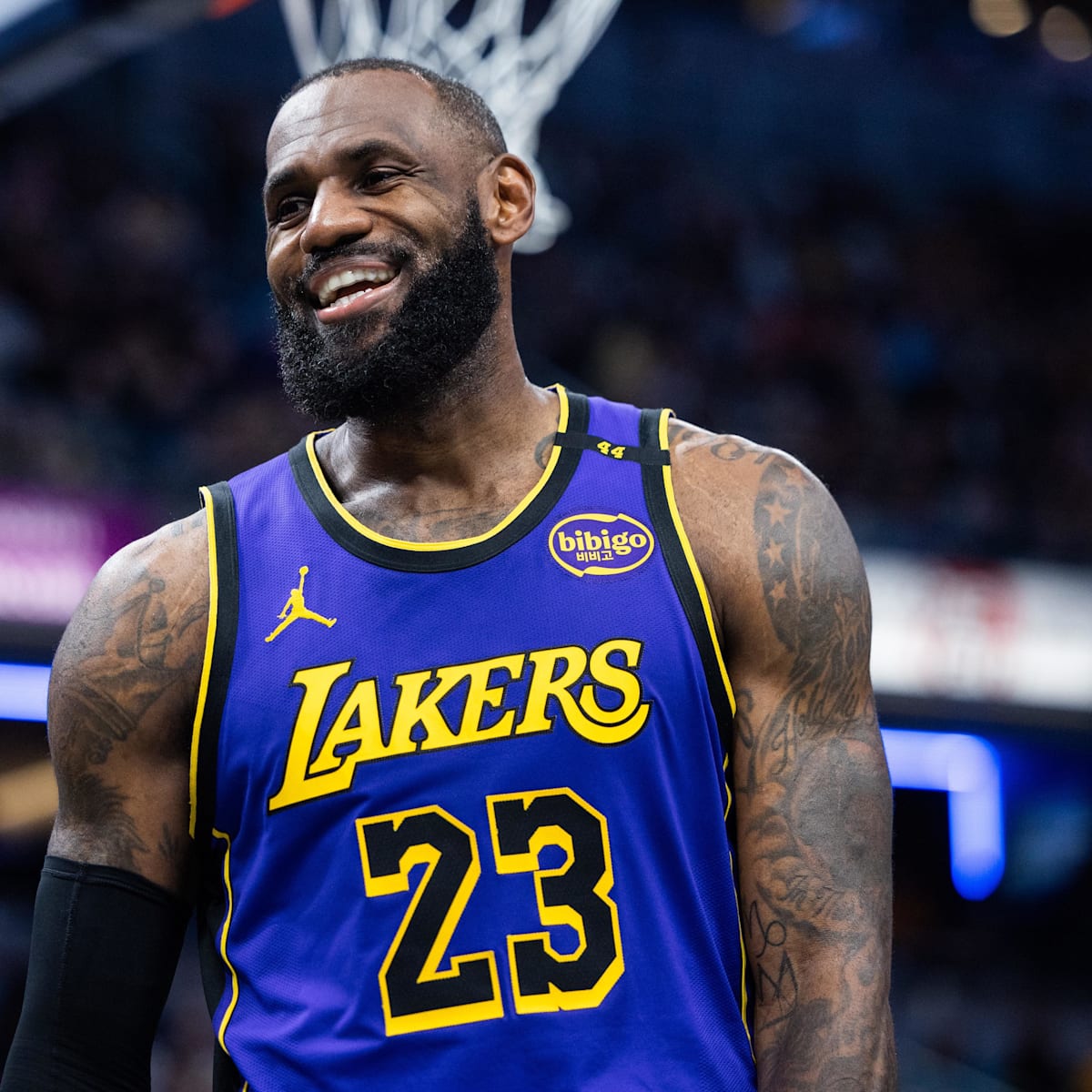 lebron in mavs jersey