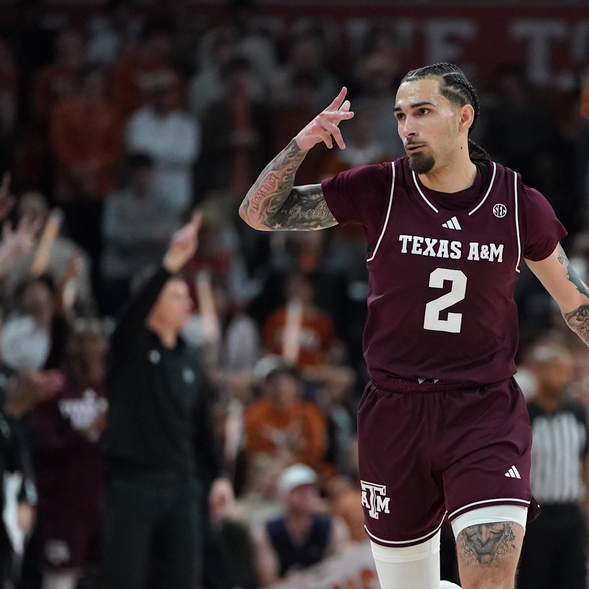 si.com - Jordan Epp - Texas A&M Secures Lone Star Showdown Trophy for 2025-26 School Year