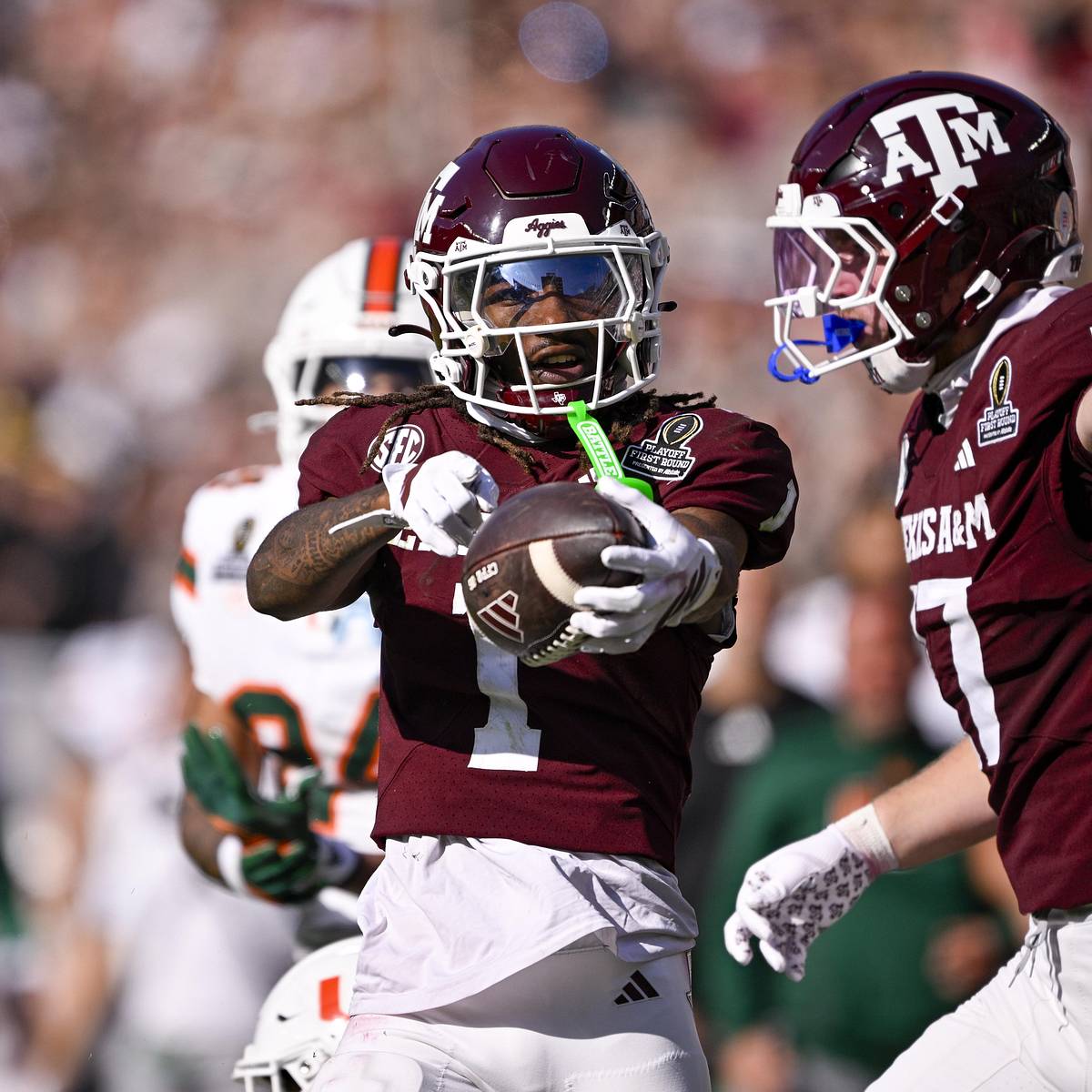 si.com - Zach Dimmitt - The One Thing Standing Between Texas A&M and College Football Playoff Contention
