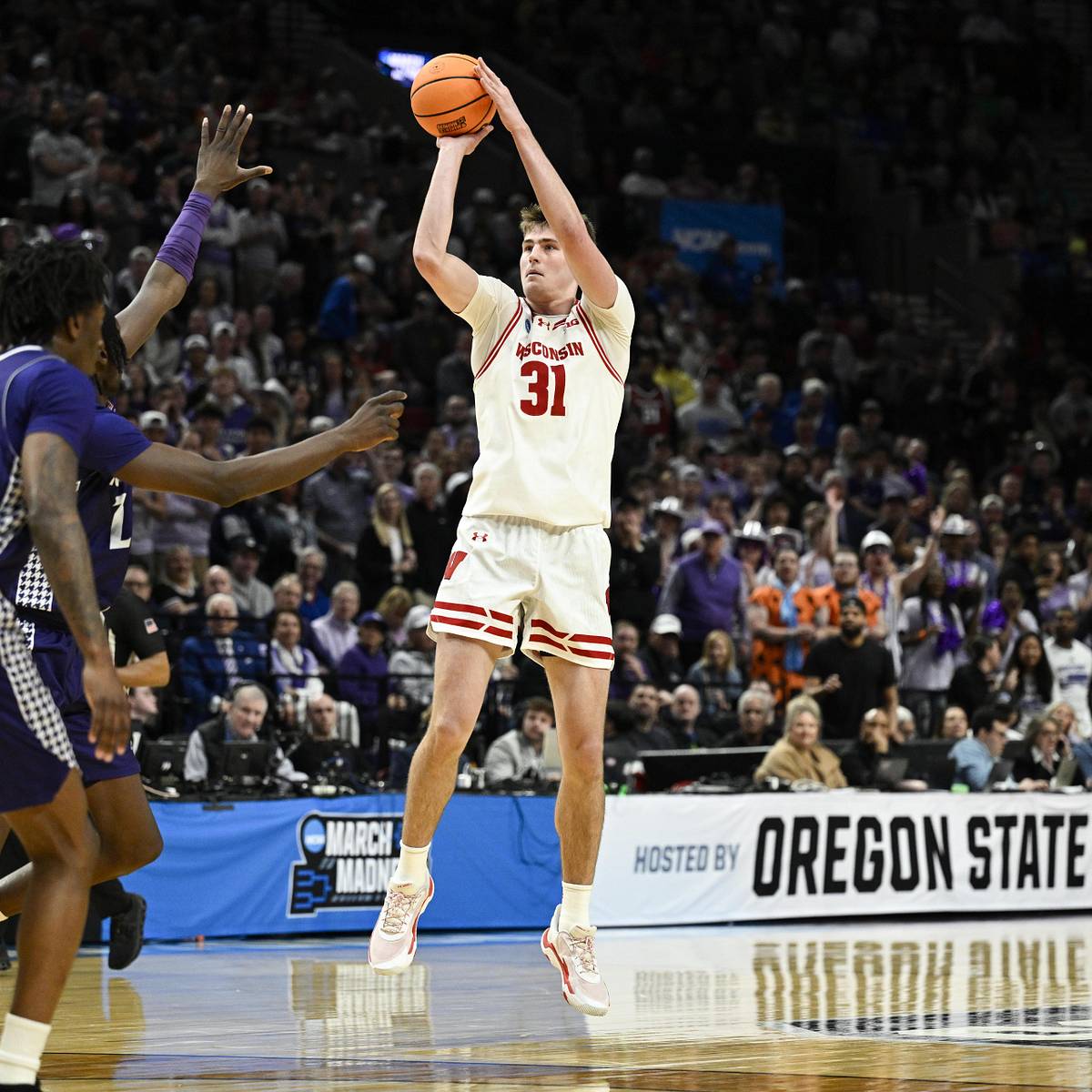 si.com - Drew Gentile - Badger Basketball Exit Meetings: Is Nolan Winter ready to be the guy?
