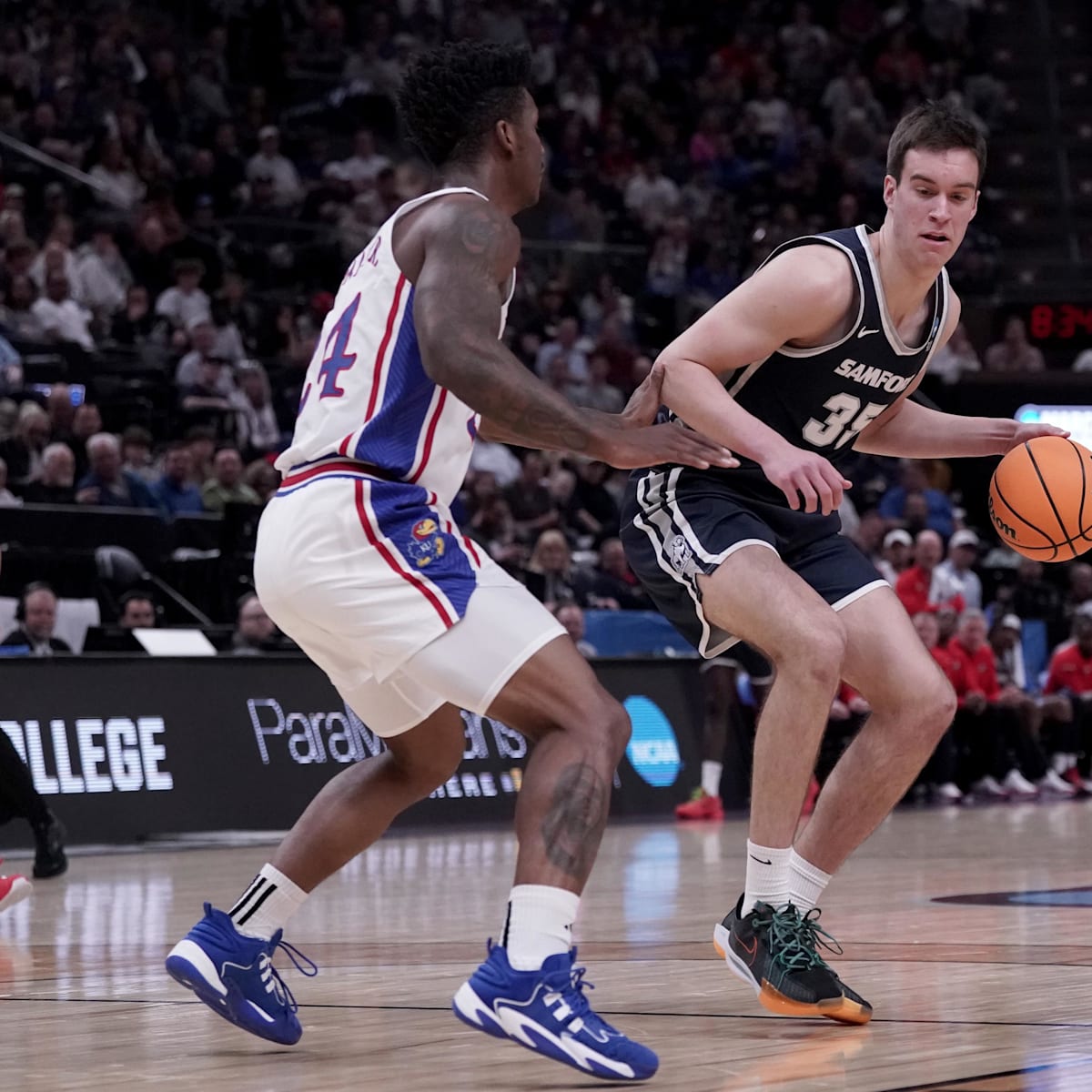 si.com - Russell Heltman - Cincinnati Bearcats Basketball Adding Veteran Center From 2026 Transfer Portal