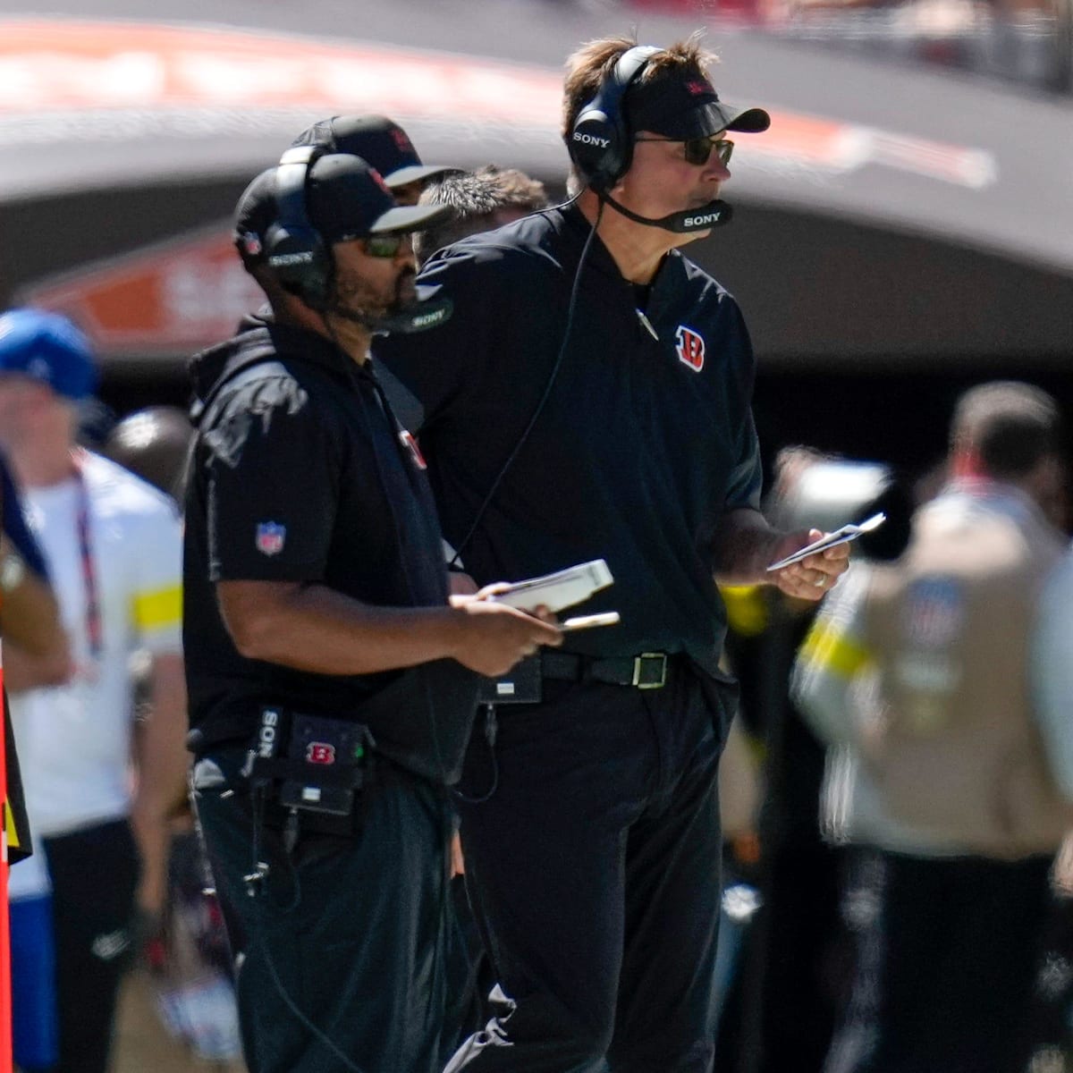 si.com - James Rapien - New Free Agent Fit Emerges for Bengals Just Days Before Free Agency