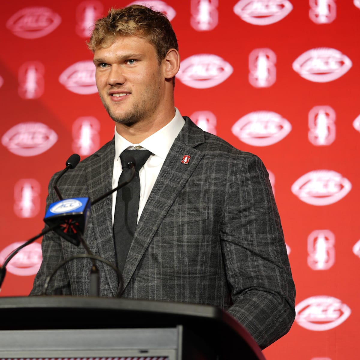 si.com - Dylan Grausz - Three Potential NFL Fits for Stanford Tight End Sam Roush