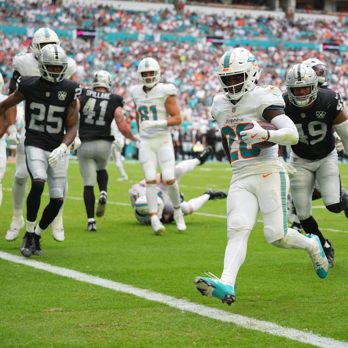 si.com - Alain Poupart - Dolphins Game-By-Game Predictions: How Many Wins on 2026 Schedule?