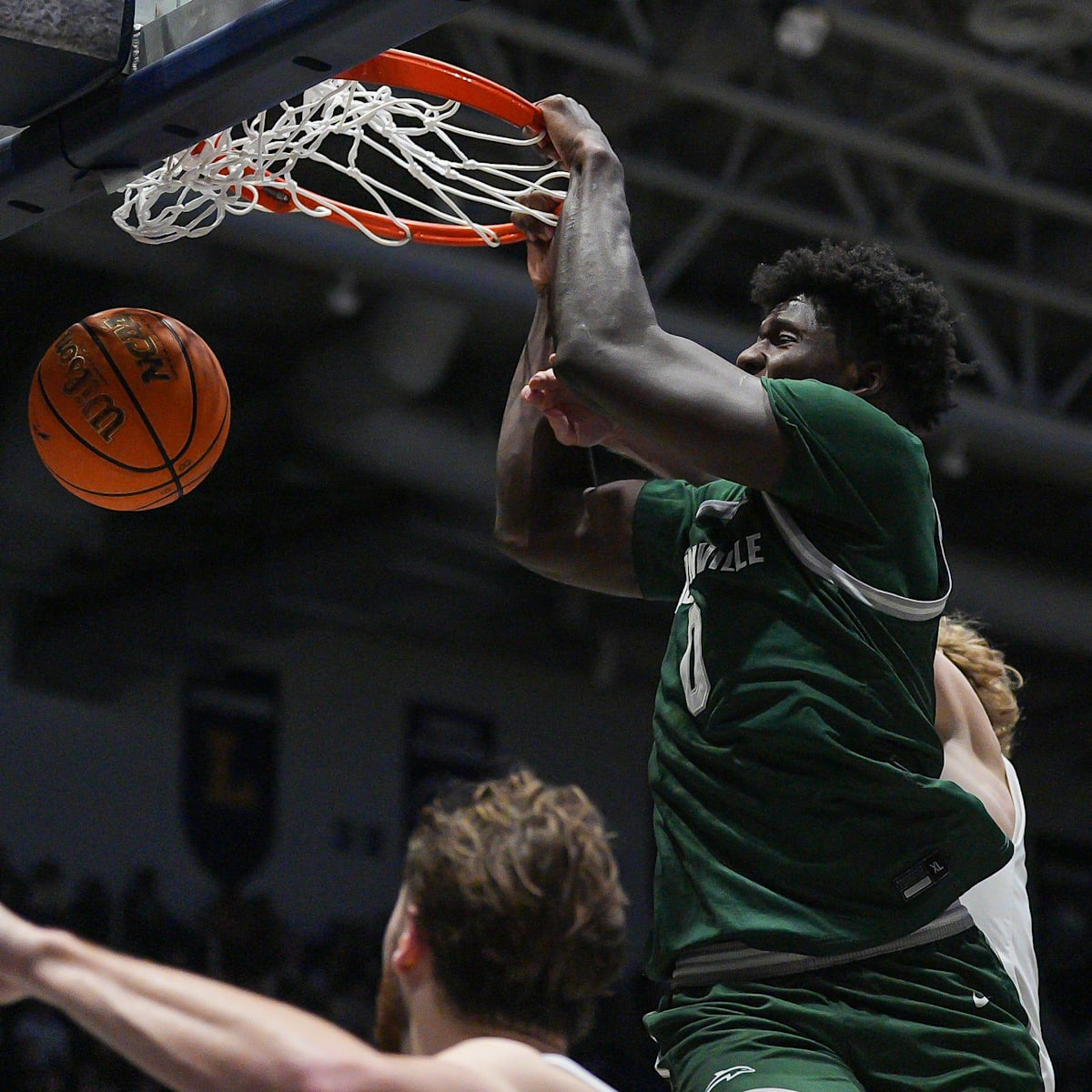 si.com - Cam Parker - Gators Make Late Addition to 2026 Roster with Former JU Basketball Player