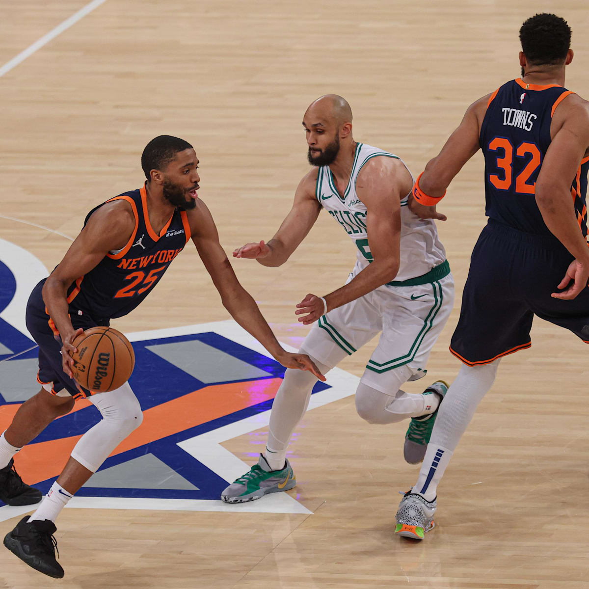 Rejuvenated Knicks Turn in More Clutch Heroics