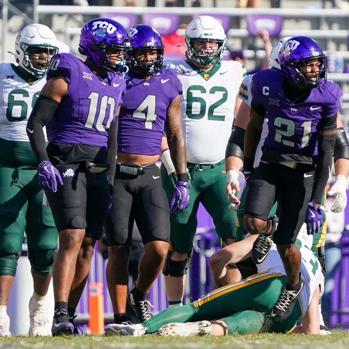 si.com - Christian Booher - Why Bud Clark Could Be Ideal Fit Amid Lions' Safety Injury Concerns