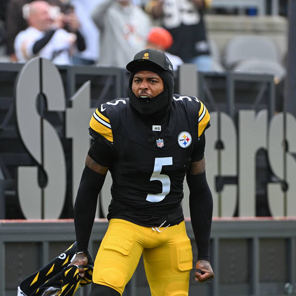 Steelers Urged to Make DB Move Steelers Urged to Make DB Move