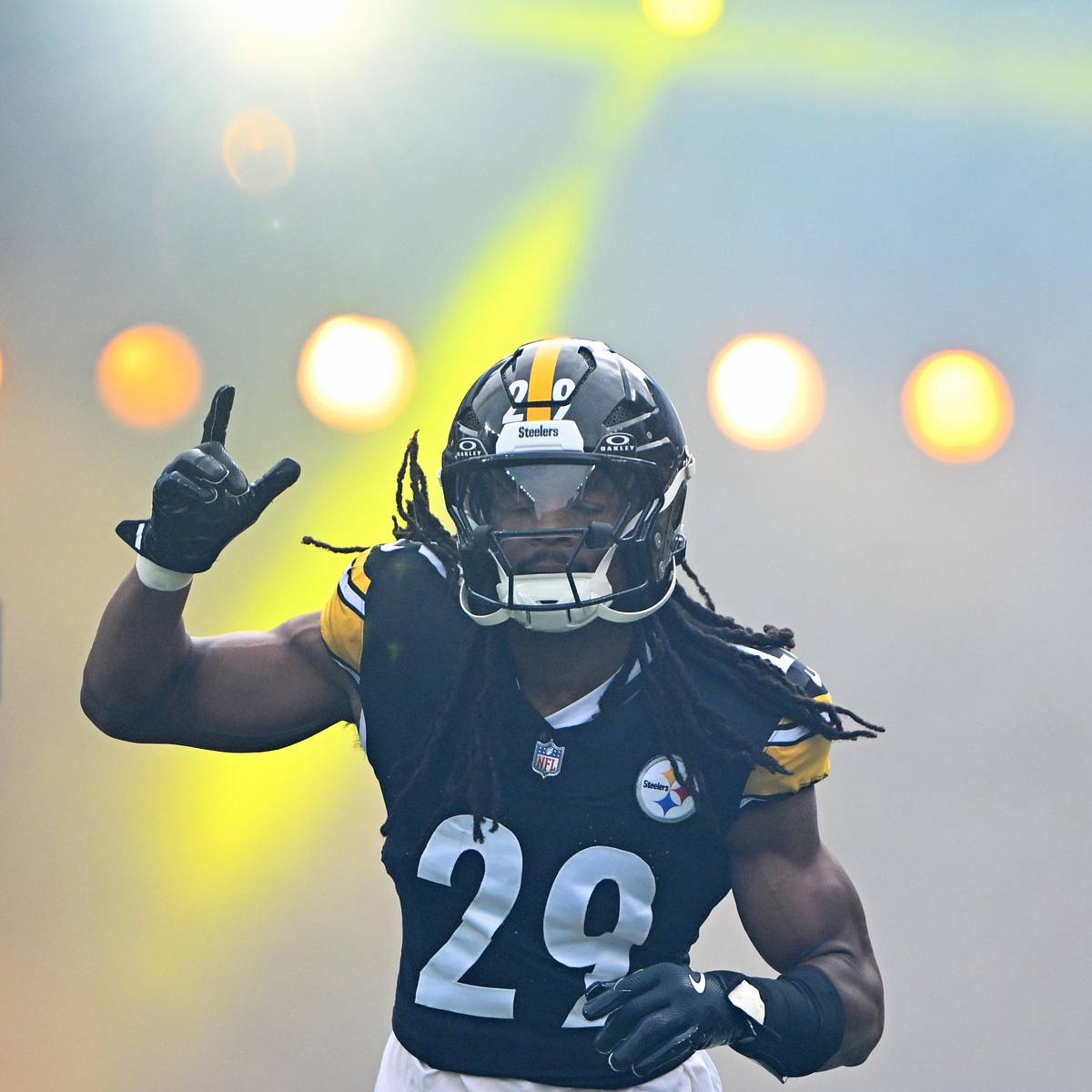 Steelers Lose Rising Defensive Star to Injury