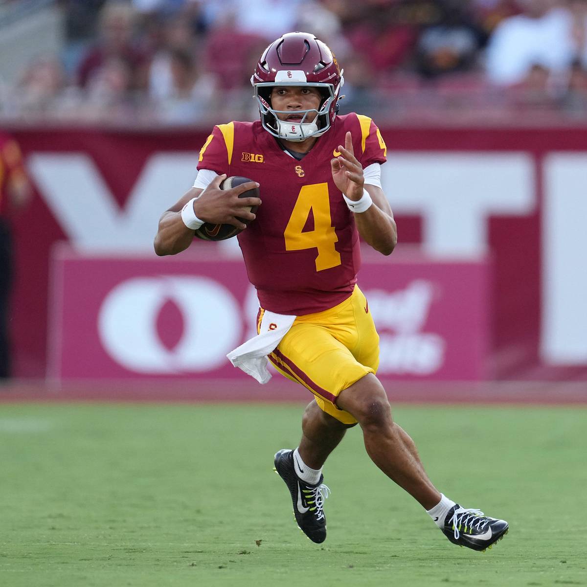 Image for Husan Longstreet’s Disconnect With USC as SEC Program Emerges