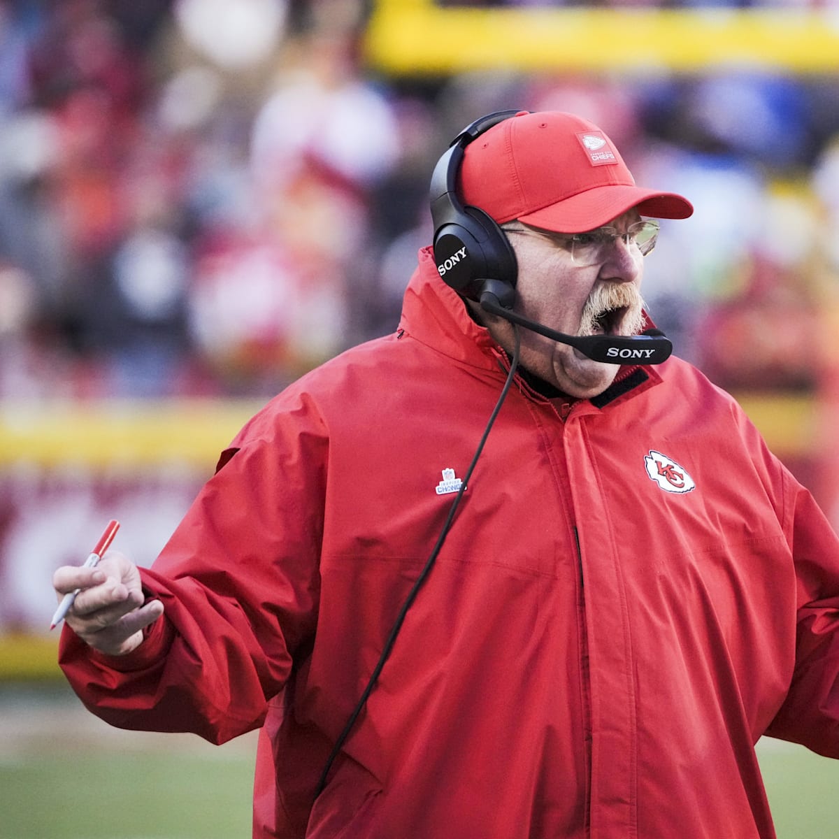 si.com - Zak Gilbert - Chiefs Punctuate Embarrassing Season With Fitting Loss in Vegas