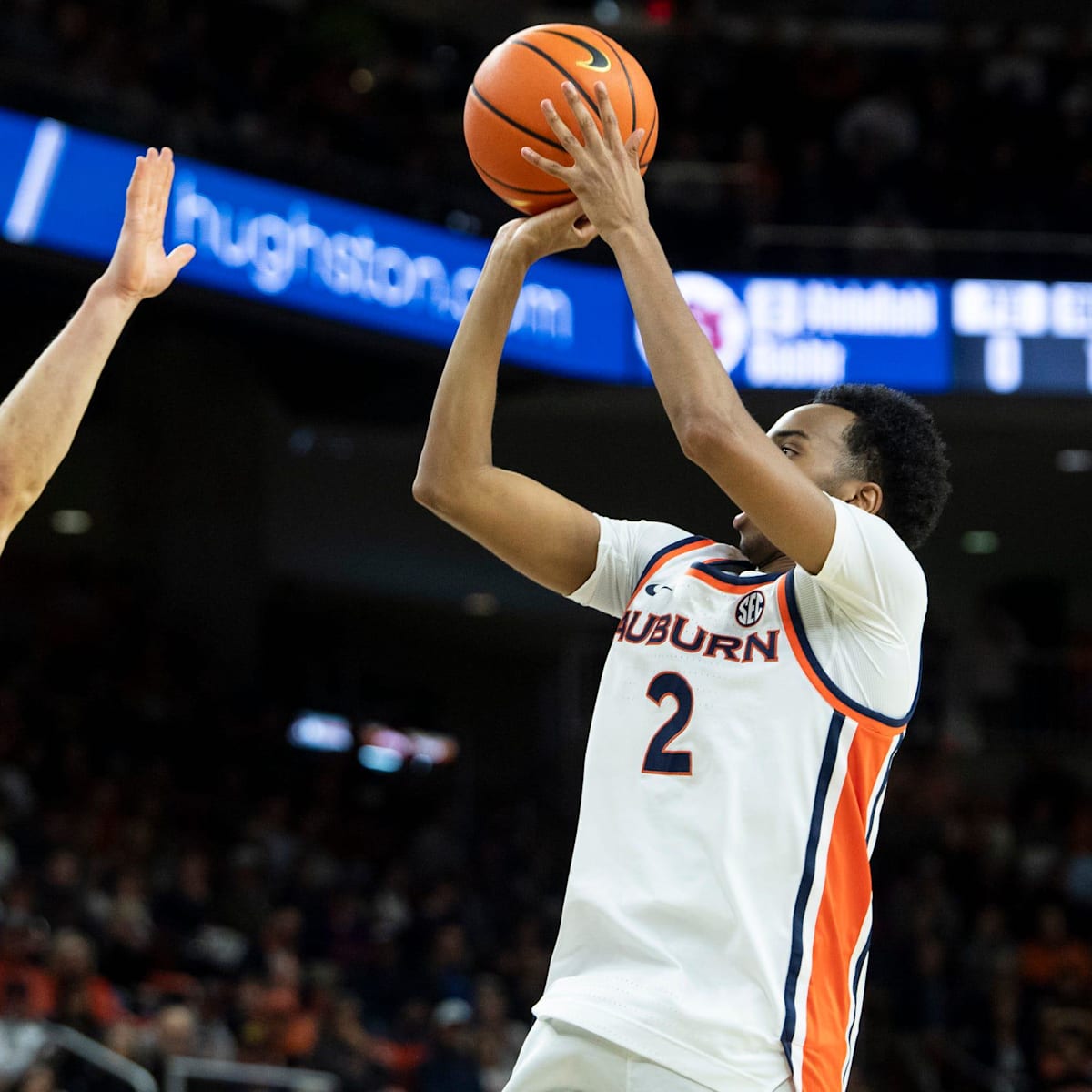 si.com - Brooks Crew - Auburn Basketball Set to Lose Former No. 1 Ranked JUCO Prospect to Transfer Portal